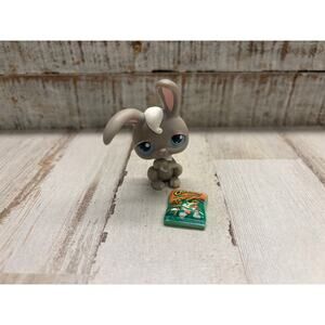 Littlest Pet Shop LPS Gray and White Rabbit Bunny